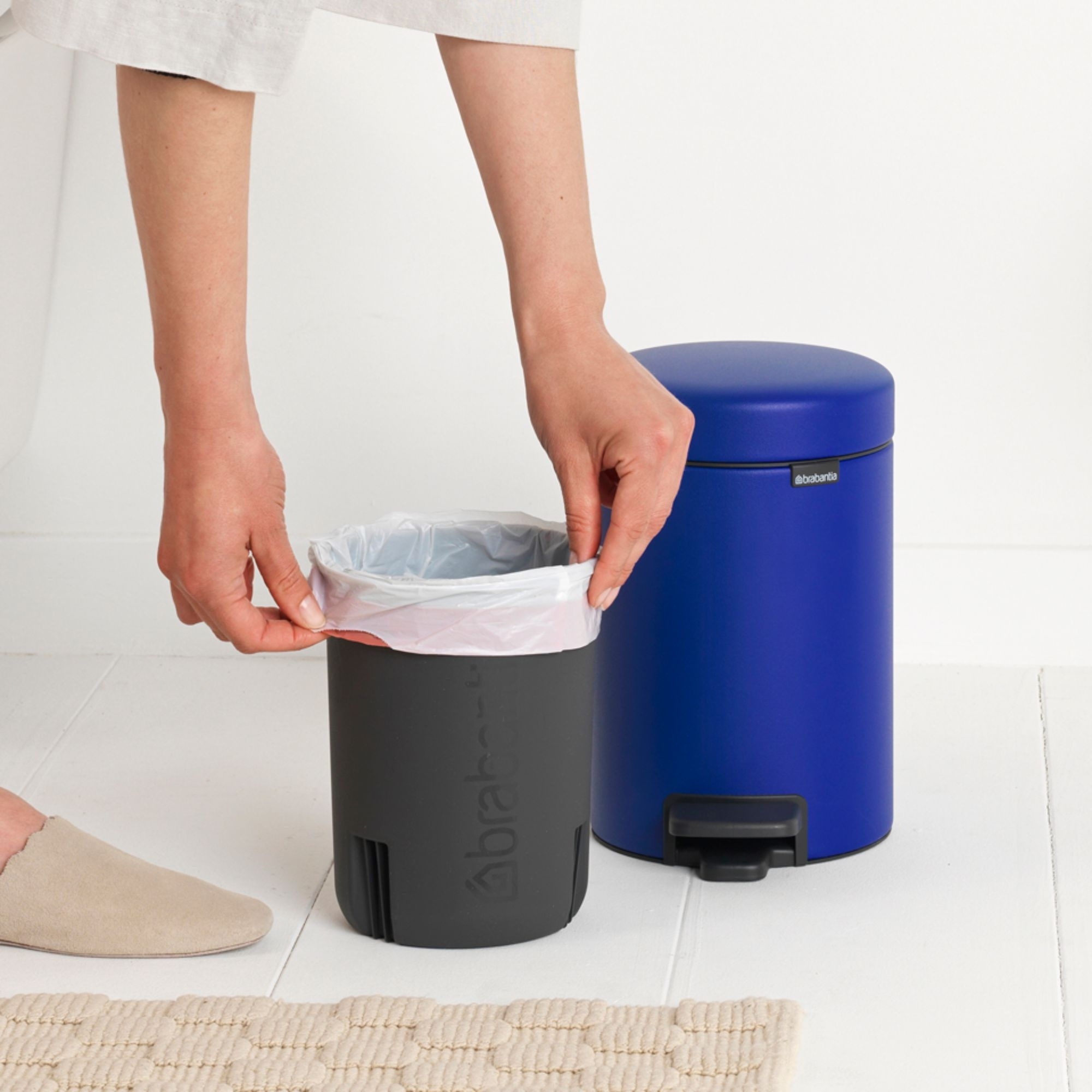 Brabantia newicon a pedale pattumiera 30 litri - matt steel