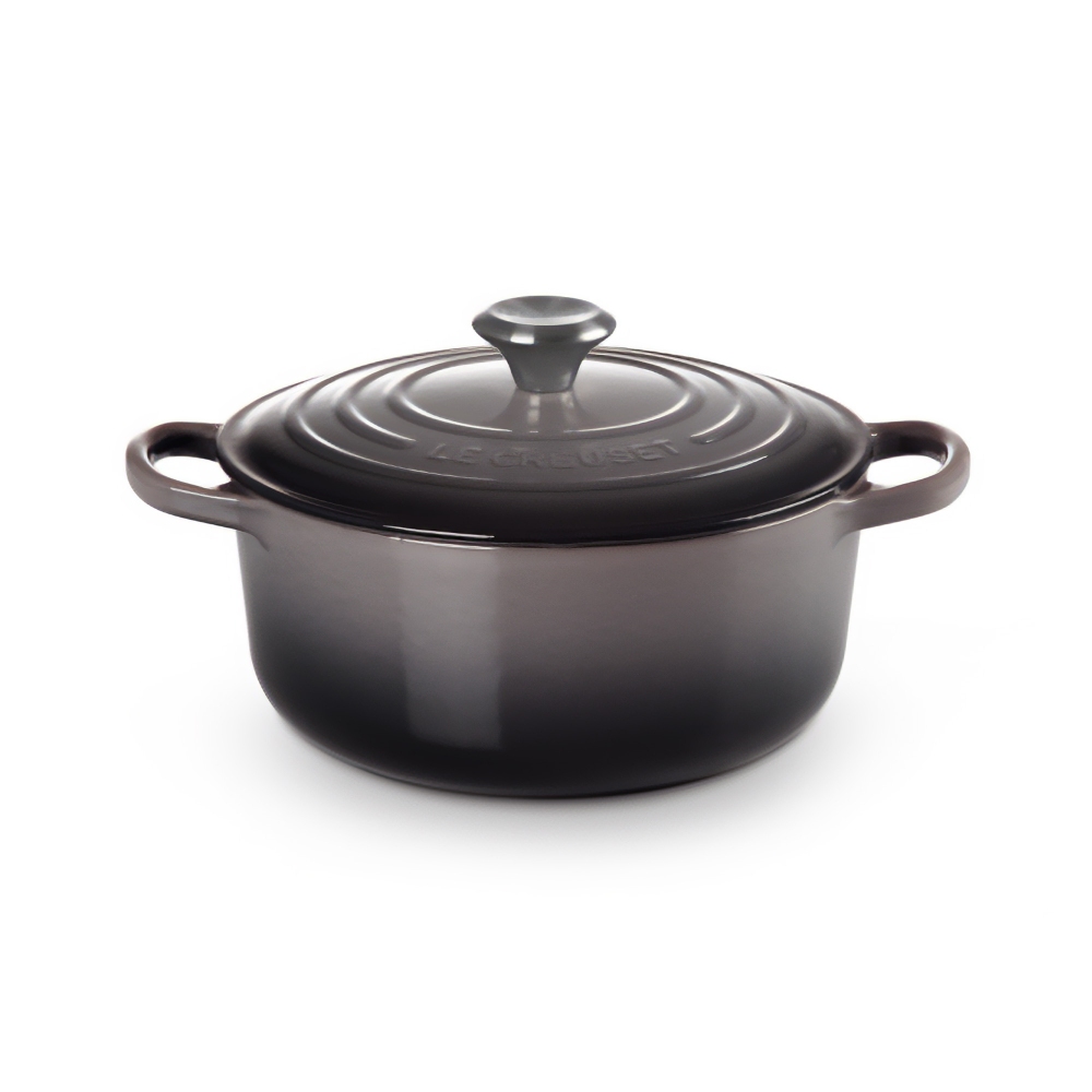 Le Creuset Evolution round casserole...